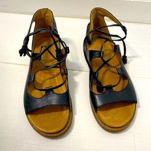 Clarks Artisan Lace up Sandals. Size 8